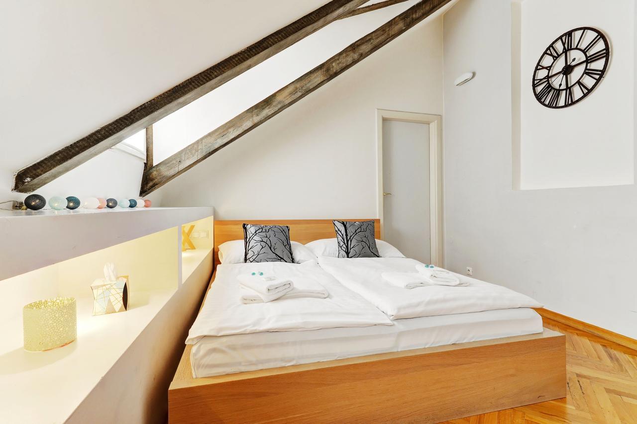 Historic Centre Apartments VII 프라하 외부 사진